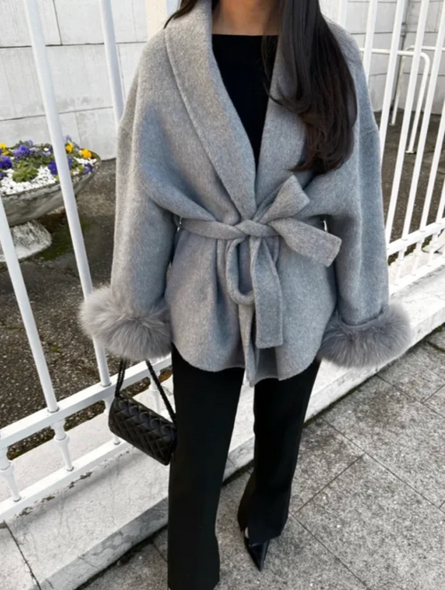 LISS – PREMIUM MANTEL MIT ECHTFELL