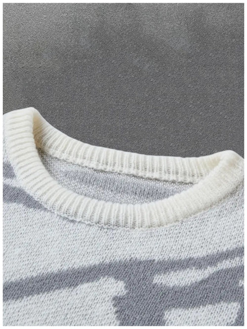 VIRAL WHITE SWEATE